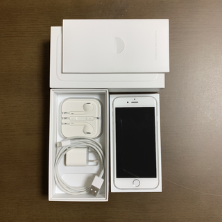 iPhone6 64GB NTTドコモ 付属品付き