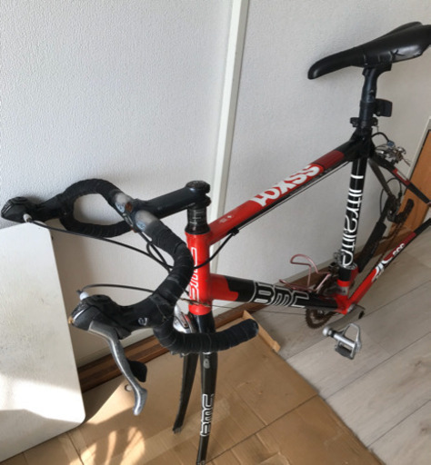 美品整備済みESLIVE ロードバイク配達も可能