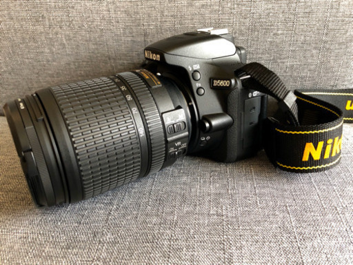 【NIKON】ニコンD5600 ダブルズームキット 他 レンズ&ケースセット