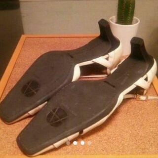 新品❤️本革 セパレートパンプス 走れる機能パンプス❤️素敵なデザインと履きやすさ♪の画像