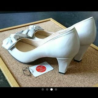 新品❤️本革 日本製 パンプス 23.5㎝ 新品 ネオリズム❤️の画像