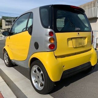 ■スマートクーペ■車検R2年8月■キレイなイエロー■左ハンドル■軽自動車登録■ガラスルーフ■の画像