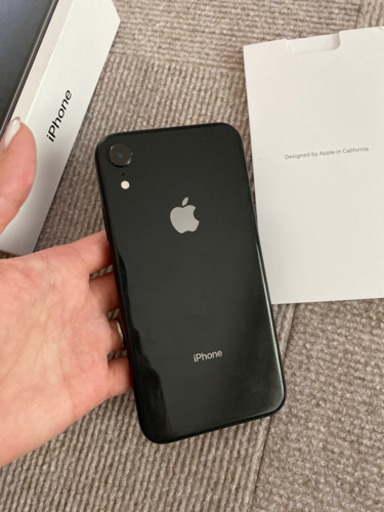 iPhone XR♡ブラック♡SIMフリー♡イヤホン♡使用は3ヶ月♡プロフお読みください