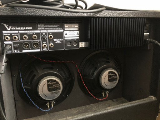 取引中　120W ギターアンプ BEHRINGER V-AMPIRE LX210