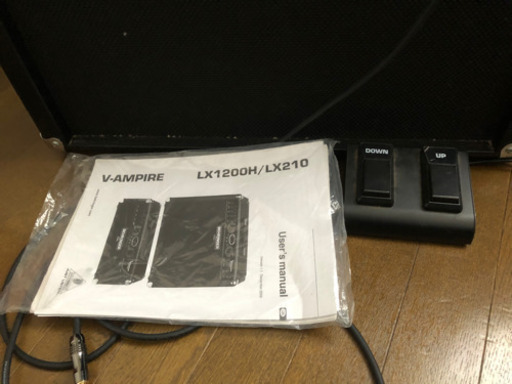 取引中　120W ギターアンプ BEHRINGER V-AMPIRE LX210 Behringer V-Ampire LX112 - What To Know & Where To Buy | Equipboard