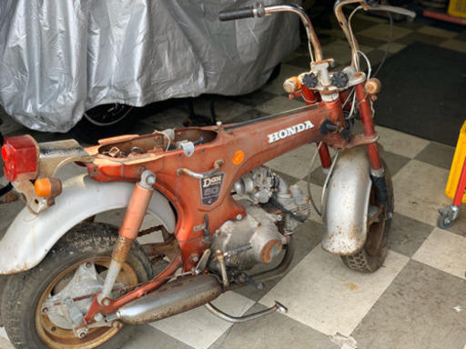 DAX ダックス　初期型　エンジンレス　欠品あり