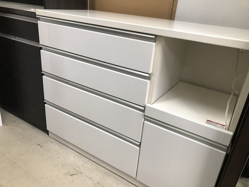 【リサイクルショップどりーむ荒田店】404　キッチンボード　収納棚　ホワイト