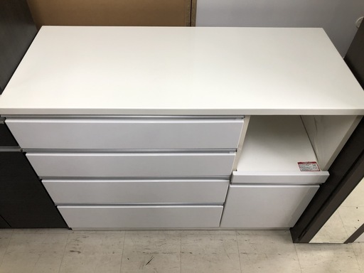 【リサイクルショップどりーむ荒田店】404　キッチンボード　収納棚　ホワイト　