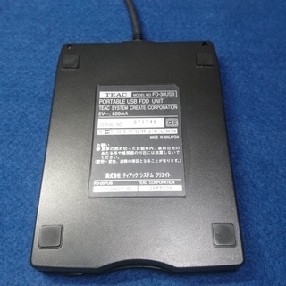 10.TEAC 外付けFDドライブとFD13枚