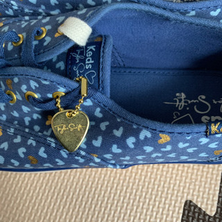 Keds テイラースイフトモデルの画像