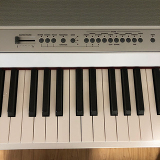 KORG SP 250 88鍵 キーボード ピアノ ホワイトシルバー 付属品付き KORG SP 250 88鍵 キーボード ピアノ ホワイトシルバー 付属品付き
