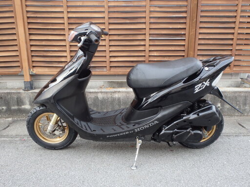 ライブディオZX（中期）ゴールドキャスト、金サス、低走行、新品パーツ多数使用！