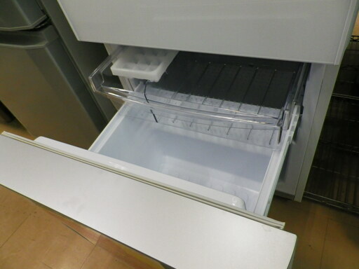 【6ヶ月保証付】参考定価 ¥62,800 2017年製 SHARP シャープ 冷蔵庫 137L SJ-GD14C プラズマクラスター どっちもドア