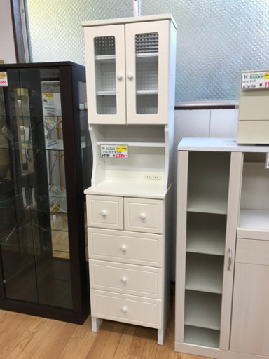 【リサイクルサービス八光　田上店配達・設置OK】ホワイト　スリムタイプ　食器棚