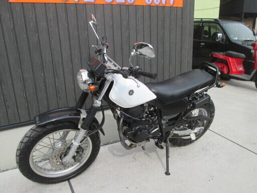 ★ＴＷ200　ＤＧ07Ｊ★快調です！バッテリー新品！走行少ない！外装カラー変更可能！セル付！ディスクブレーキ！ＴＷ