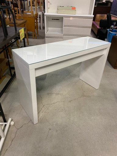 IKEA イケア MALM マルム ドレッシングテーブル