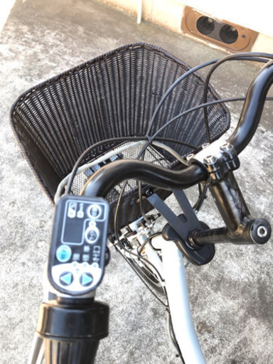 Ｇ００Ｈ電動自転車Ｗ０３Ｌブリジストンビッケ　長生き８アンペア　２０インチ  