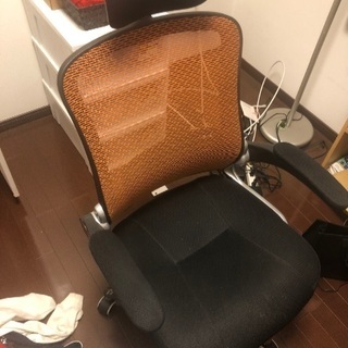 パソコンデスク用チェアの画像