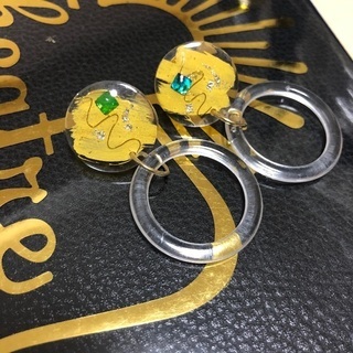 ハンドメイド　ピアス