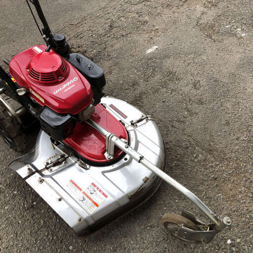 現行機種がこの価格  ナイフ新品 整備済 自走 デフ付 ホンダ UM2460 ロータリーモア 刈幅 61cm 現品確認歓迎 初期不良対