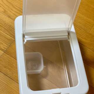 【2/24まで】米びつ　無料！！の画像