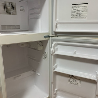 2ドア 冷凍冷蔵庫　2010年製　クリーニング済みの画像