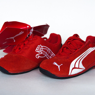 【新品】13cm PUMA フェラーリ コラボシューズ  子供靴...