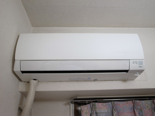 エアコン（富士通）＊AS-J40C-W＊2014年製【取り外し済】