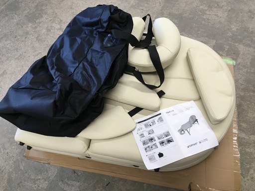 ワールドジェイビー 折畳みマッサージベッド 美品