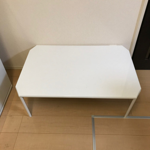 折りたたみテーブル
