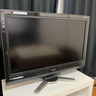 AQUOS 32型液晶テレビ