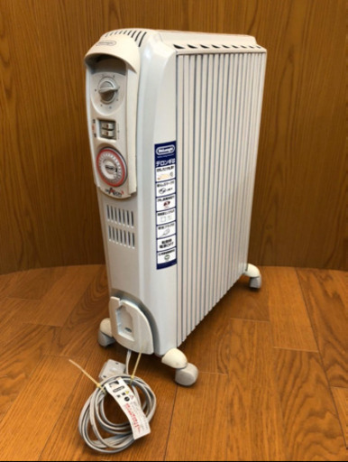 動作品DeLonghi デロンギ DRAGON3 ドラゴン3 オイル ヒーター 暖房機器 岡山発（998）AKARI