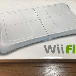（取引中）wii fitt plus ソフト付き