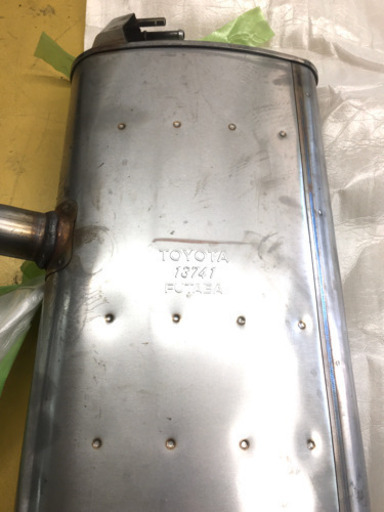 zvw51 プリウス　純正マフラー　未使用新品
