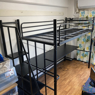 ロフトベッド ブラック 階段 収納棚 デスク 机の画像