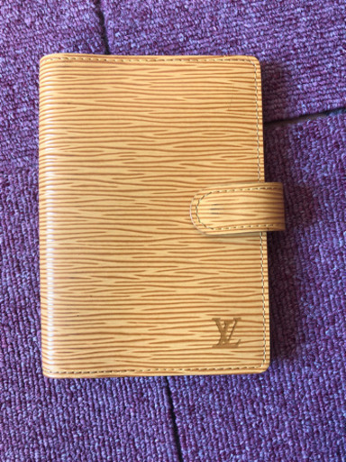 ルイヴィトンの手帳 エピ