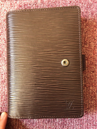 ルイヴィトンの手帳