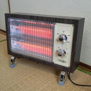 24日までなら、500円引きます。レトロ風ヒーター　かなり美品の...