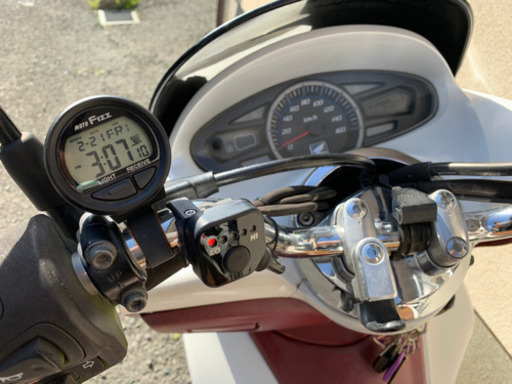PCX125 ベトナム仕様 白/赤