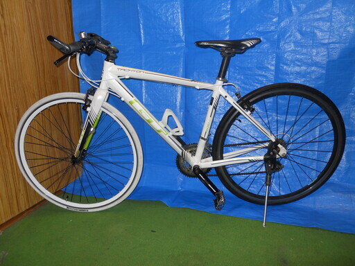 GTタキオン3.0 クロスバイク