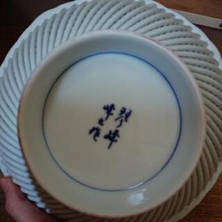 皿 陶器の画像