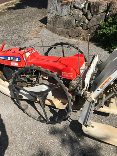 2条植え　田植え機