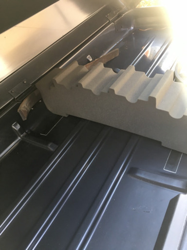 箱型のルーフキャリア 