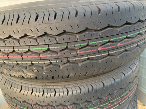 ハイエース5型S-GL タイヤホイールセット