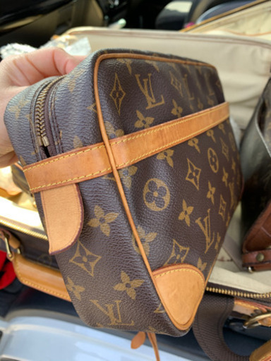 ルイヴィトン　モノグラム　セカンドバッグ
