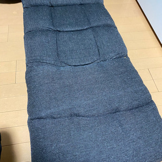 ニトリ　折り畳み座椅子の画像