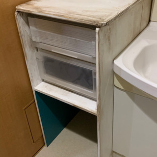 ３／12まで　猫トイレが下における手作りの棚