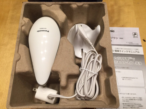 【美品】薄毛が気になる方へ 音波頭皮ブラシ EH-HM29-W