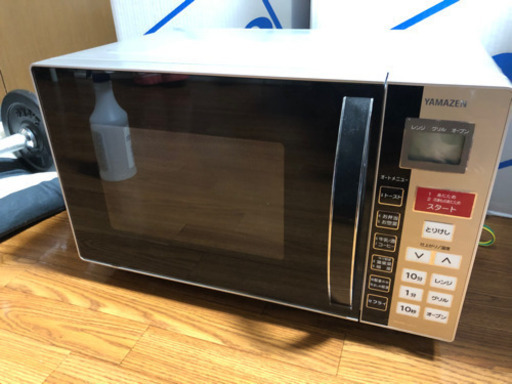 引越しに伴い電子レンジ安価で提供します。