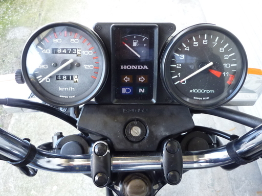 【売約】メッチャ綺麗なCBX125 カスタム DOHC ツインキャブ ツインマフラー原付二種 最高峰